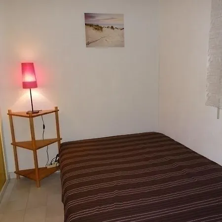 Apartment Les Jardins Du Port